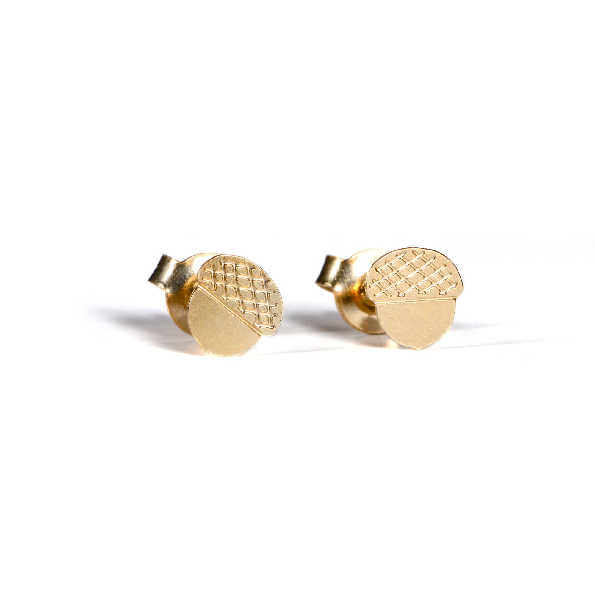 Brass Acorn Earrings - Titlee x Donna Wilson